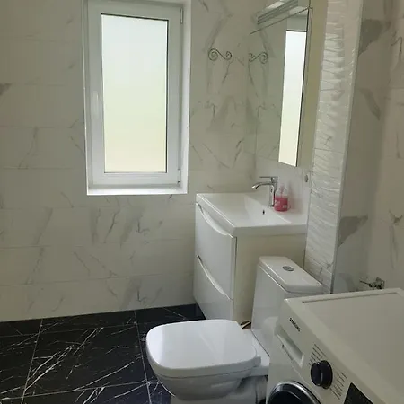 Andrhouse * Verkhovyna